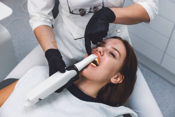 Best Emergency Dental Care for Broken or Chipped Teeth in Moline, IL